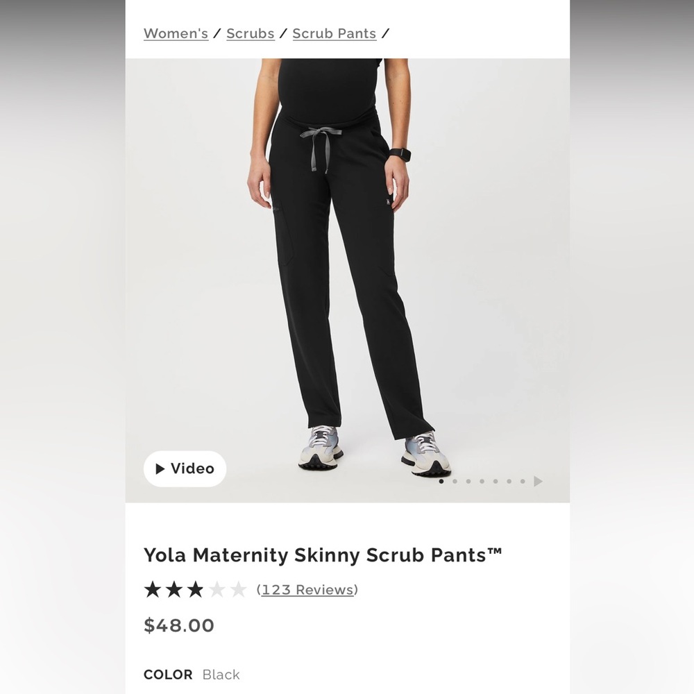 Figs Yola Maternity Skinny Straight-Leg Scrub Pants - Black with Gray Drawstring